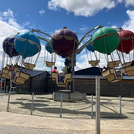 Caravan A114 Willow Grove - Flamingo Land Village *